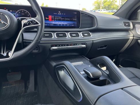 Used 2025 Mercedes-Benz GLE 450 4MATIC Coupe image 15