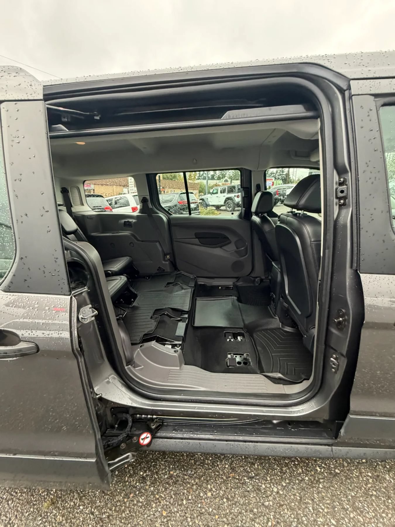 Used 2019 Ford Transit Connect XL FWD image 21