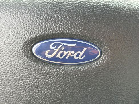 Used 2019 Ford F150 Raptor w/ Equipment Group 802A Luxury AWD/4WD image 23