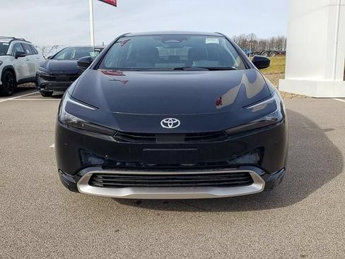 Used 2026 Toyota Prius Plug-In Hybrid FWD image 2