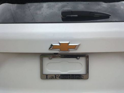 Used 2025 Chevrolet Equinox LT FWD image 10
