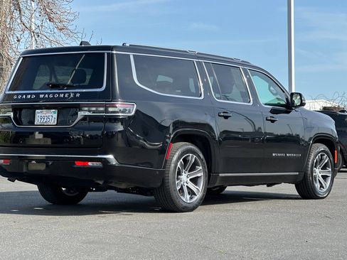 Certified 2024 Jeep Grand Wagoneer L Base image 4