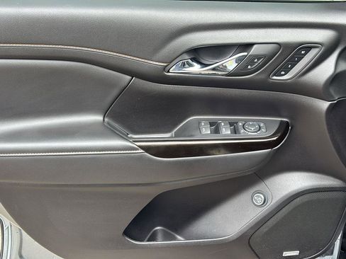 Certified 2023 GMC Acadia AT4 w/ Preferred Package image 14