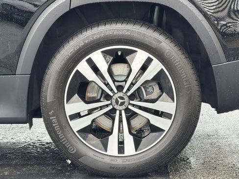 Certified 2025 Mercedes-Benz GLB 250 GLB 250 image 32