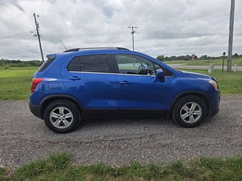 Used 2015 Chevrolet Trax LT FWD image 8