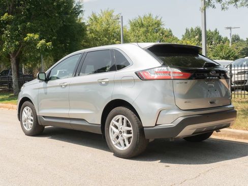 Used 2023 Ford Edge SEL AWD/4WD image 11