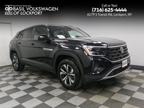 New 2026 Volkswagen Atlas Cross Sport SE AWD/4WD image 1