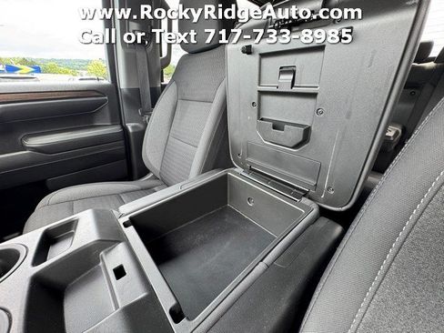 Used 2023 Chevrolet Silverado 1500 LT w/ Z71 Off-Road Package AWD/4WD image 15