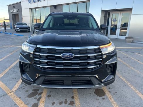 New 2026 Ford Explorer Active image 8