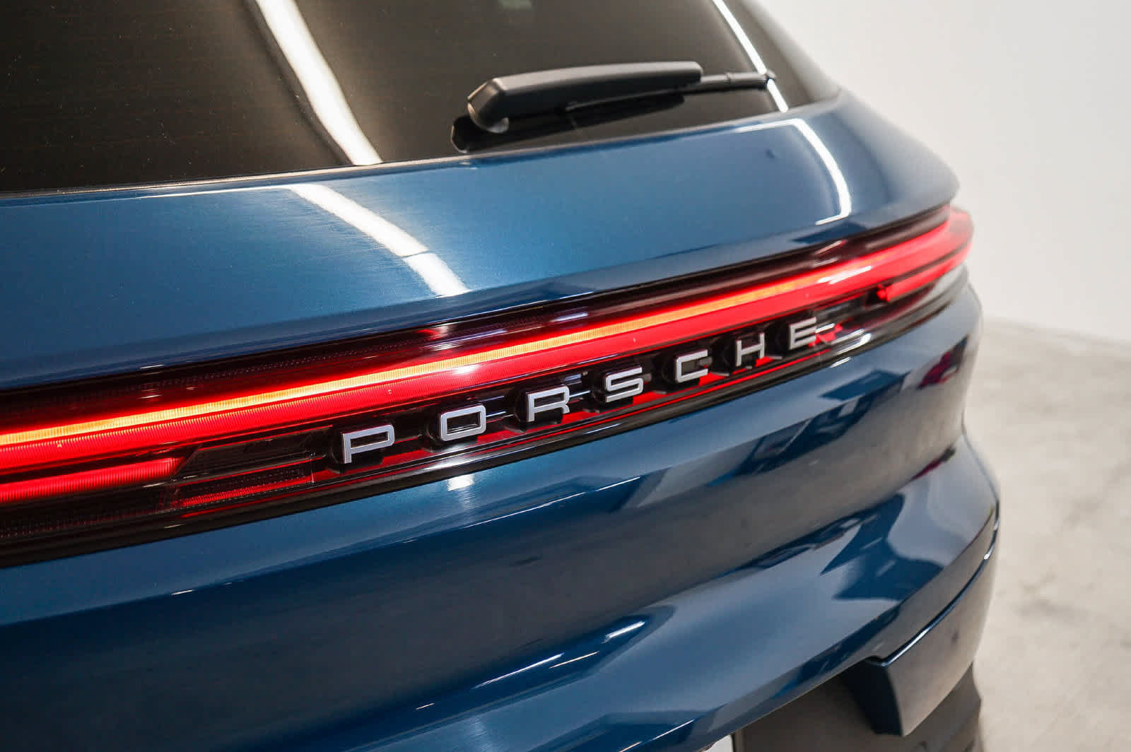 Certified 2024 Porsche Cayenne S AWD/4WD image 12