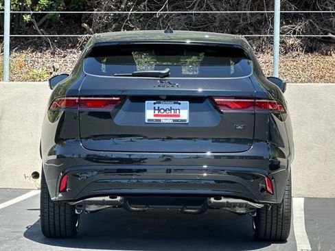 New 2026 Jaguar F-PACE R-Dynamic S AWD/4WD image 4