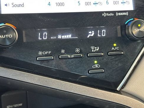 Used 2018 Toyota Camry XLE w/ Audio Package FWD image 24