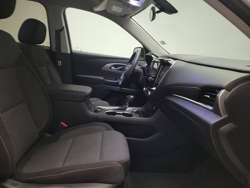 Used 2020 Chevrolet Traverse LS w/ LPO, Floor Liner Package FWD image 21