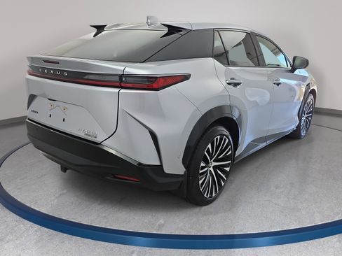 Used 2023 Lexus RZ 450e Premium w/ Technology Package AWD/4WD image 5