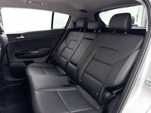 Used 2020 Kia Sportage EX FWD image 30