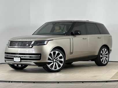 Used 2025 Land Rover Range Rover SE