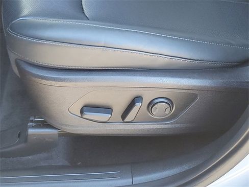 Used 2022 Kia Sorento SX image 25