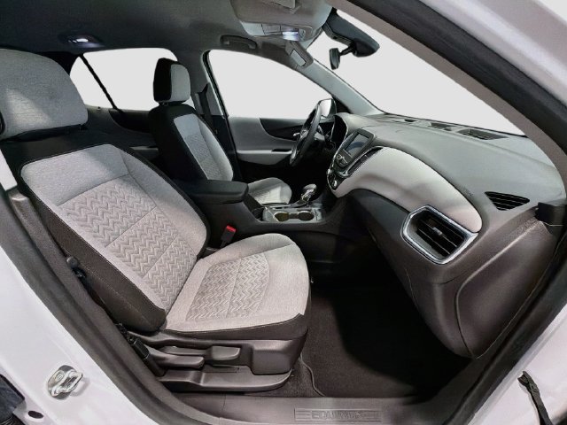 Used 2024 Chevrolet Equinox LT FWD image 23