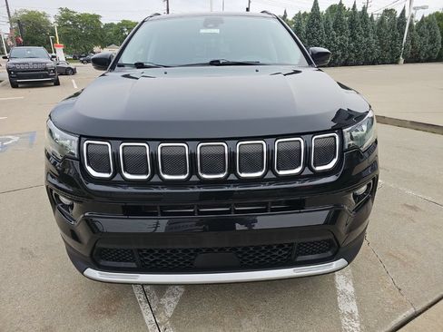 Certified 2022 Jeep Compass Limited AWD/4WD image 5