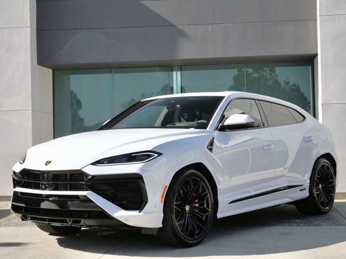 Used 2025 Lamborghini Urus SE image 12