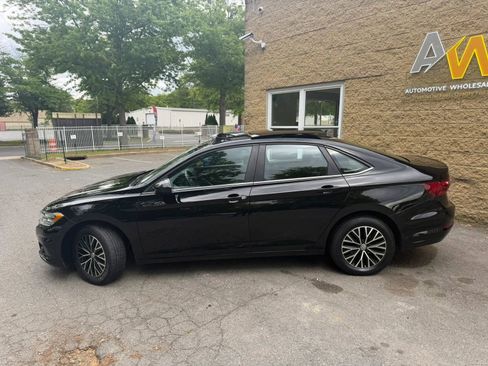 Used 2020 Volkswagen Jetta S FWD image 2