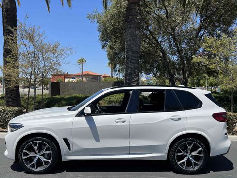 Used 2019 BMW X5 xDrive50i w/ M Sport Package AWD/4WD image 40