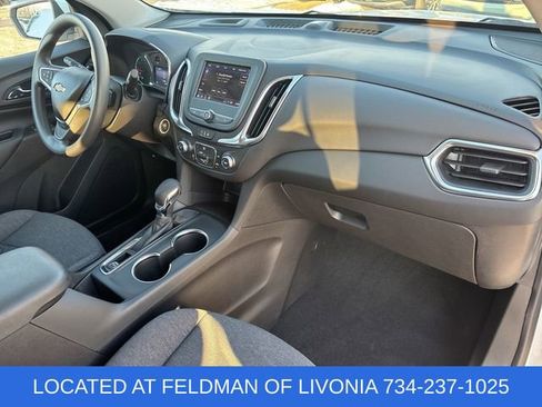 Used 2022 Chevrolet Equinox LT image 27