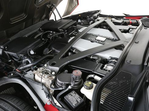 Used 2023 Aston Martin DBS Coupe RWD image 20