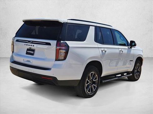 Used 2023 Chevrolet Tahoe Z71 w/ Luxury Package AWD/4WD image 5