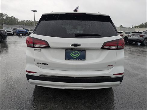 Used 2022 Chevrolet Equinox RS w/ Infotainment Package FWD image 7