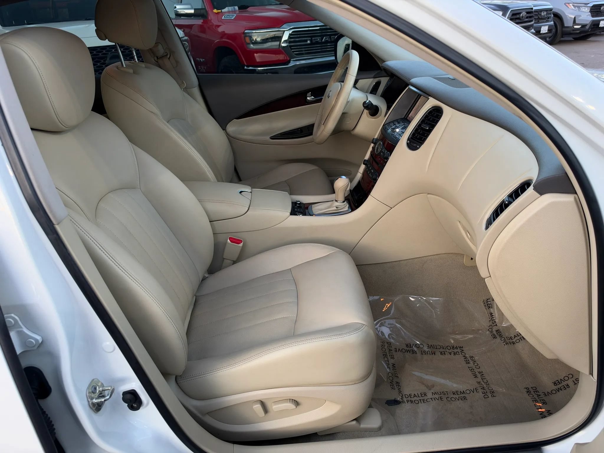 Used 2015 INFINITI QX50 Journey w/ Premium Package AWD/4WD image 22