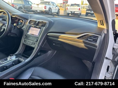 Used 2019 Ford Fusion SEL image 69