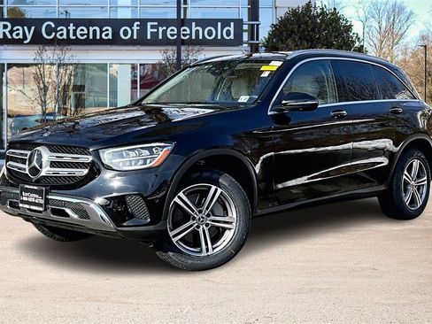 Certified 2022 Mercedes-Benz GLC 300 4MATIC image 1
