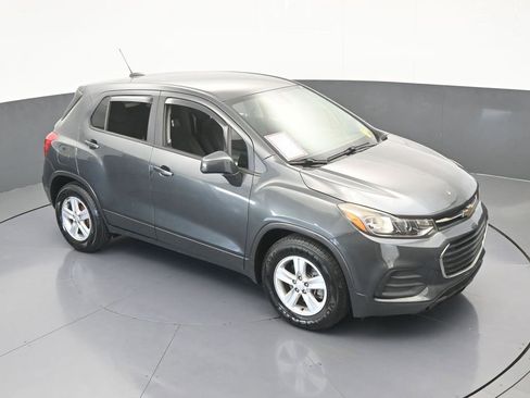 Used 2019 Chevrolet Trax LS w/ Tint and Cruise Package image 50