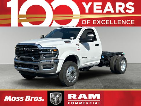 New 2025 RAM 5500 4x4 Regular Cab image 1