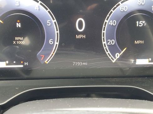 Used 2025 Jeep Grand Cherokee L Limited image 23