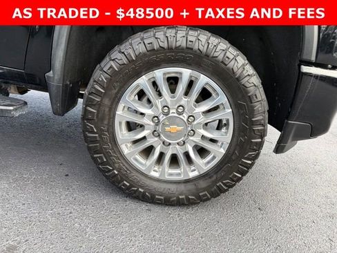 Used 2022 Chevrolet Silverado 2500 High Country w/ Z71 Off-Road Package AWD/4WD image 8