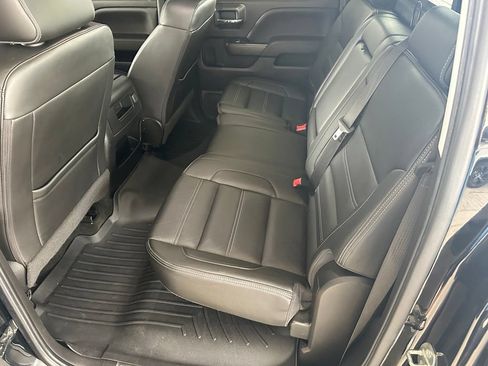 Used 2018 GMC Sierra 1500 Denali w/ Denali Ultimate Package AWD/4WD image 30