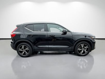 Used 2023 Volvo XC40 B5 Plus