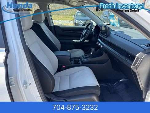 Used 2024 Honda CR-V LX image 14