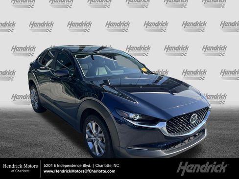 Used 2020 MAZDA CX-30 FWD w/ Preferred Package image 1