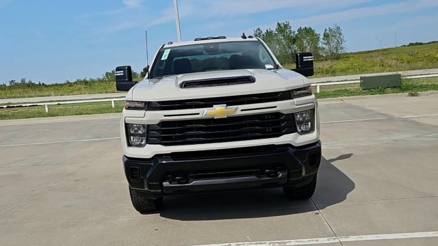 New 2026 Chevrolet Silverado 2500 Custom w/ Custom Convenience Package AWD/4WD image 3
