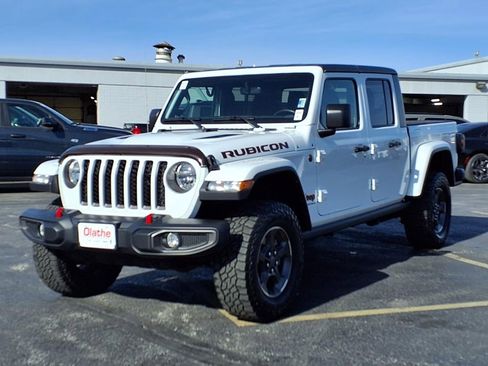 Used 2023 Jeep Gladiator Rubicon w/ Trailer Tow Package image 2