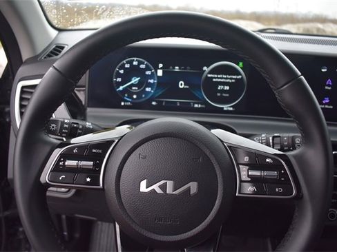 Certified 2024 Kia Seltos S image 27