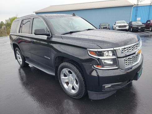 Certified 2018 Chevrolet Tahoe LT AWD/4WD image 2