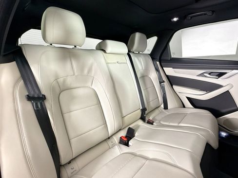 Certified 2025 Jaguar F-PACE R-Dynamic S image 15