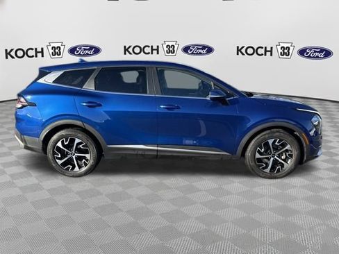 Used 2023 Kia Sportage EX image 8