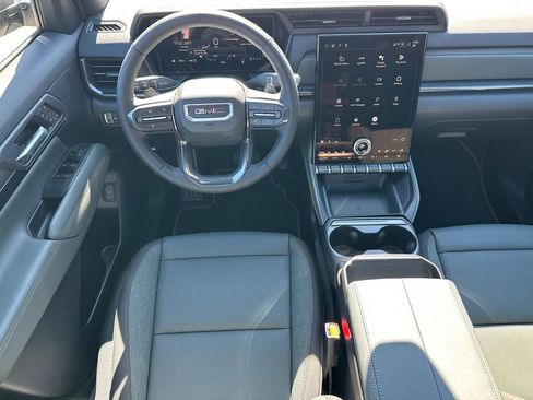 New 2026 GMC Terrain AT4 w/ Convenience Package III image 24
