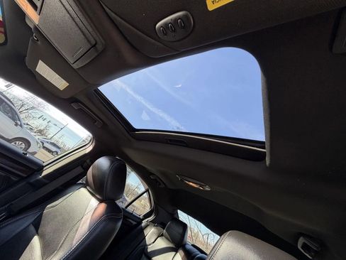 Used 2017 Ford Taurus Limited image 22