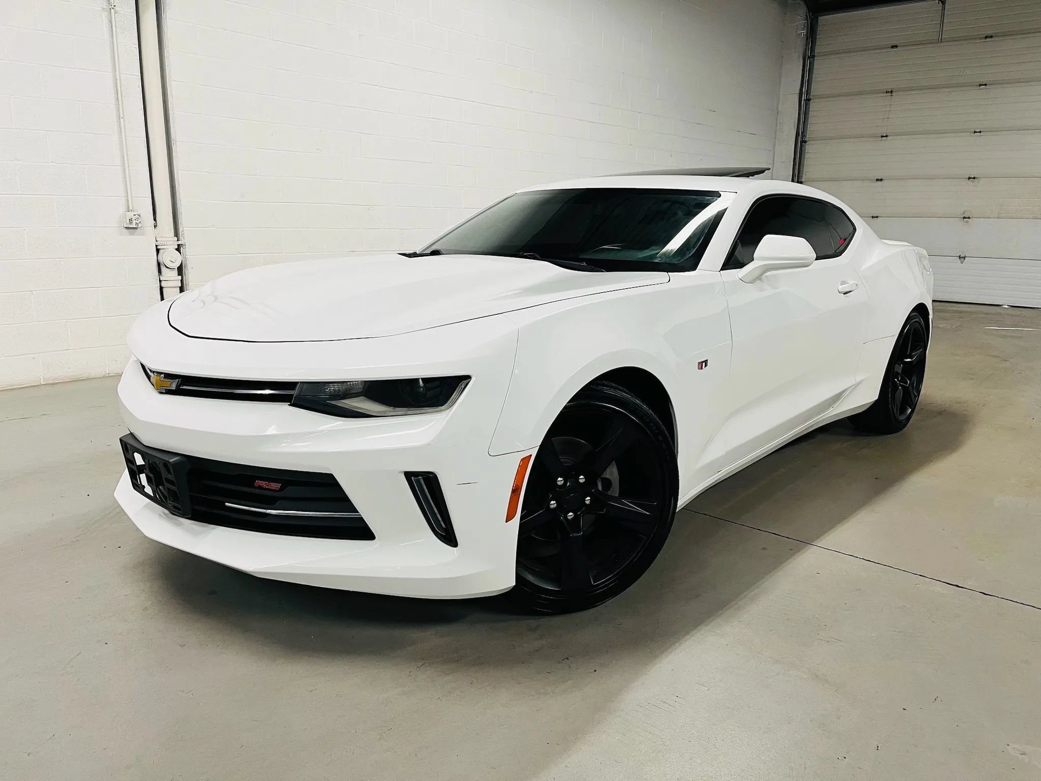 Used 2016 Chevrolet Camaro LT w/ LPO, Ground Effects Package RWD image 1